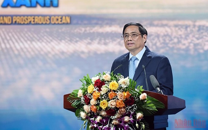El primer ministro Pham Minh Chinh habla en la cita.(Fotografía: Nhan Dan)