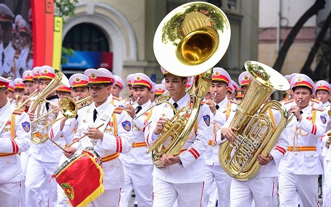 El equipo de músicos de la fuerza de Seguridad Pública Popular de Vietnam. (Fotografía: Nhan Dan)