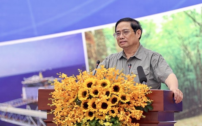 El primer ministro de Vietnam, Pham Minh Chinh, interviene en la conferencia. (Fotografía: VGP)