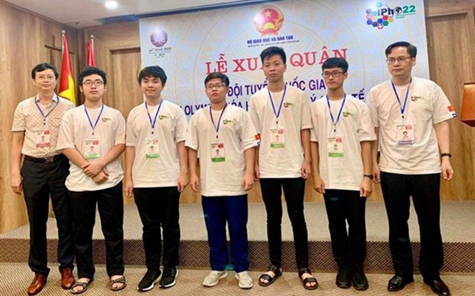 Obtiene Vietnam cinco medallas en Olimpiada Internacional de Física 2022 (Foto: moet.gov.vn)