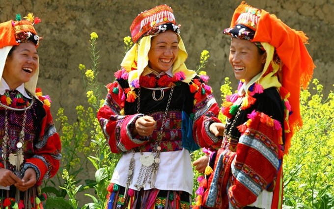La  belleza de la vestimenta tradicional de la etnia Dao