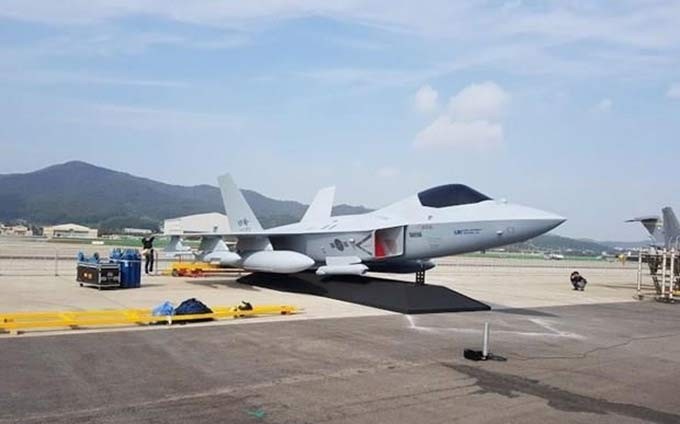 Avión de combate KF-X de Corea del Sur (Fotografía: flightglobal.com)