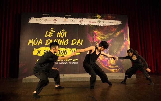  Inauguran en Vietnam el X Festival Internacional de Danza Contemporánea.